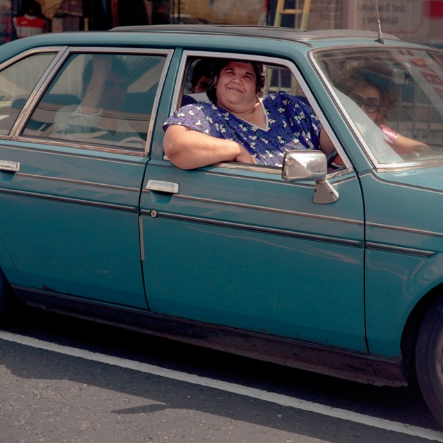 Commuting to work in 1980s London